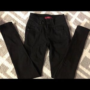 Women’s Skinny Jeans